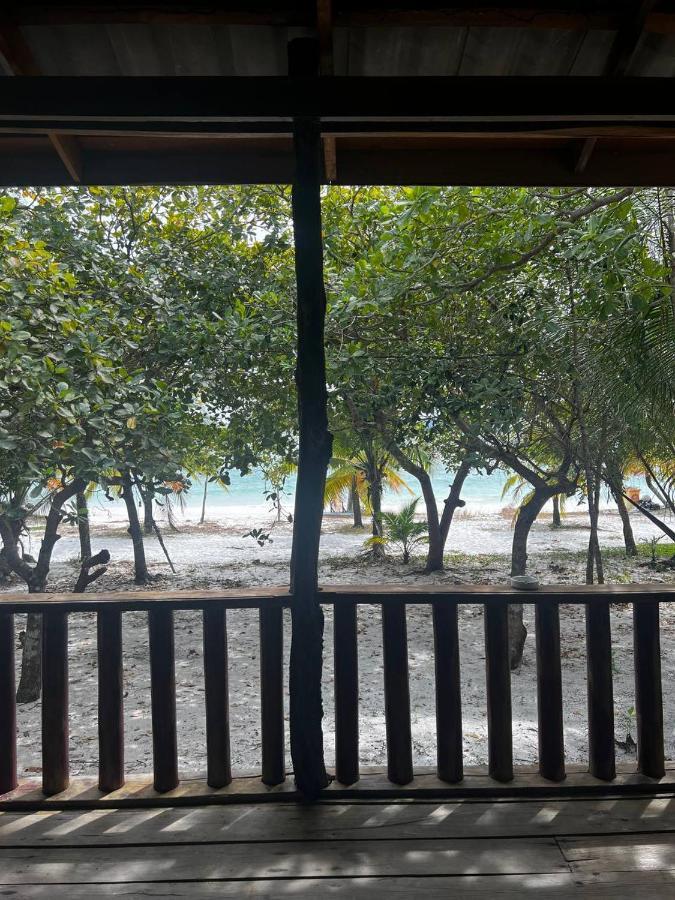 Hostel Rafikis Ostrov Koh Rong Exteriér fotografie