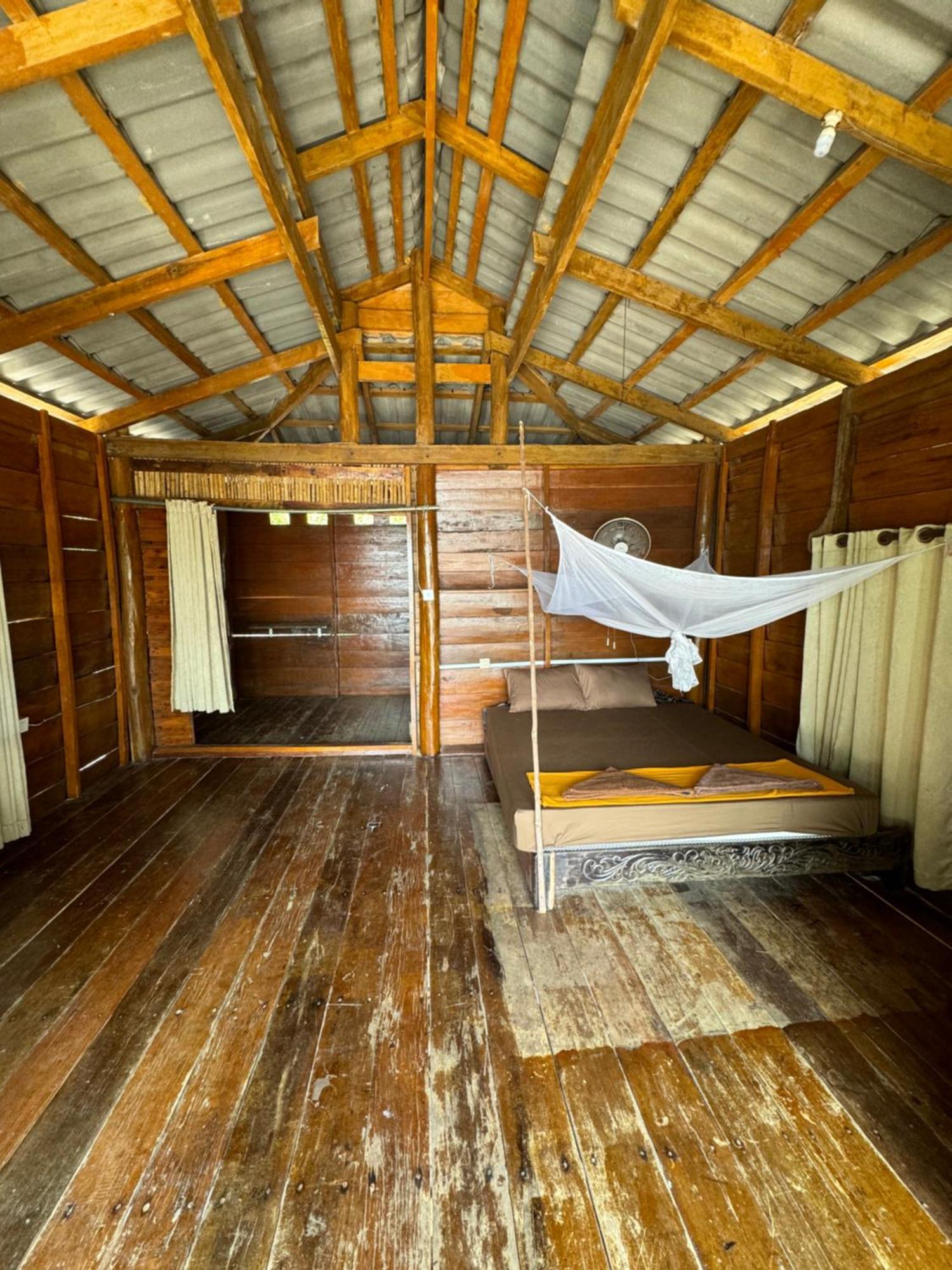Hostel Rafikis Ostrov Koh Rong Exteriér fotografie