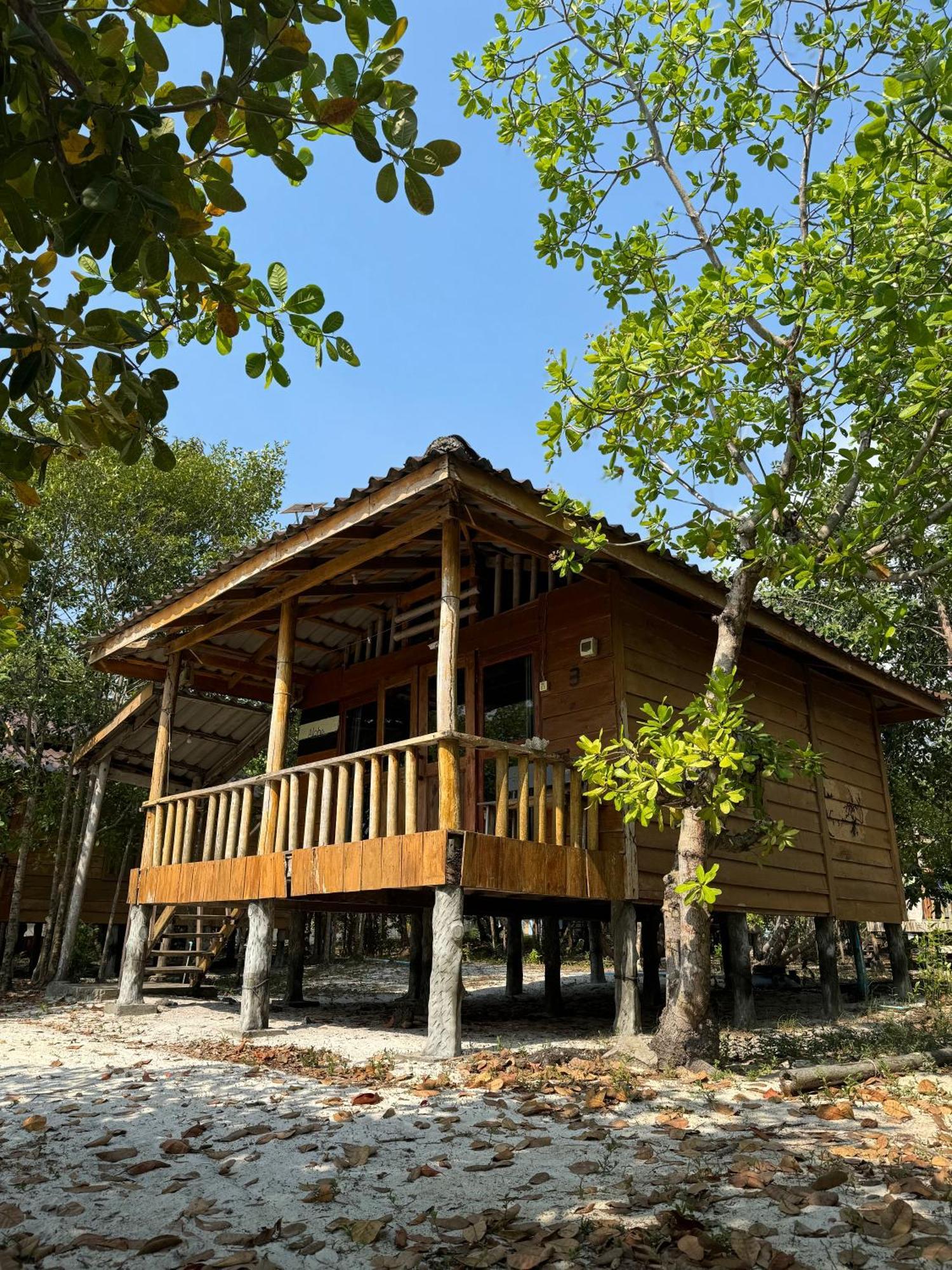 Hostel Rafikis Ostrov Koh Rong Exteriér fotografie