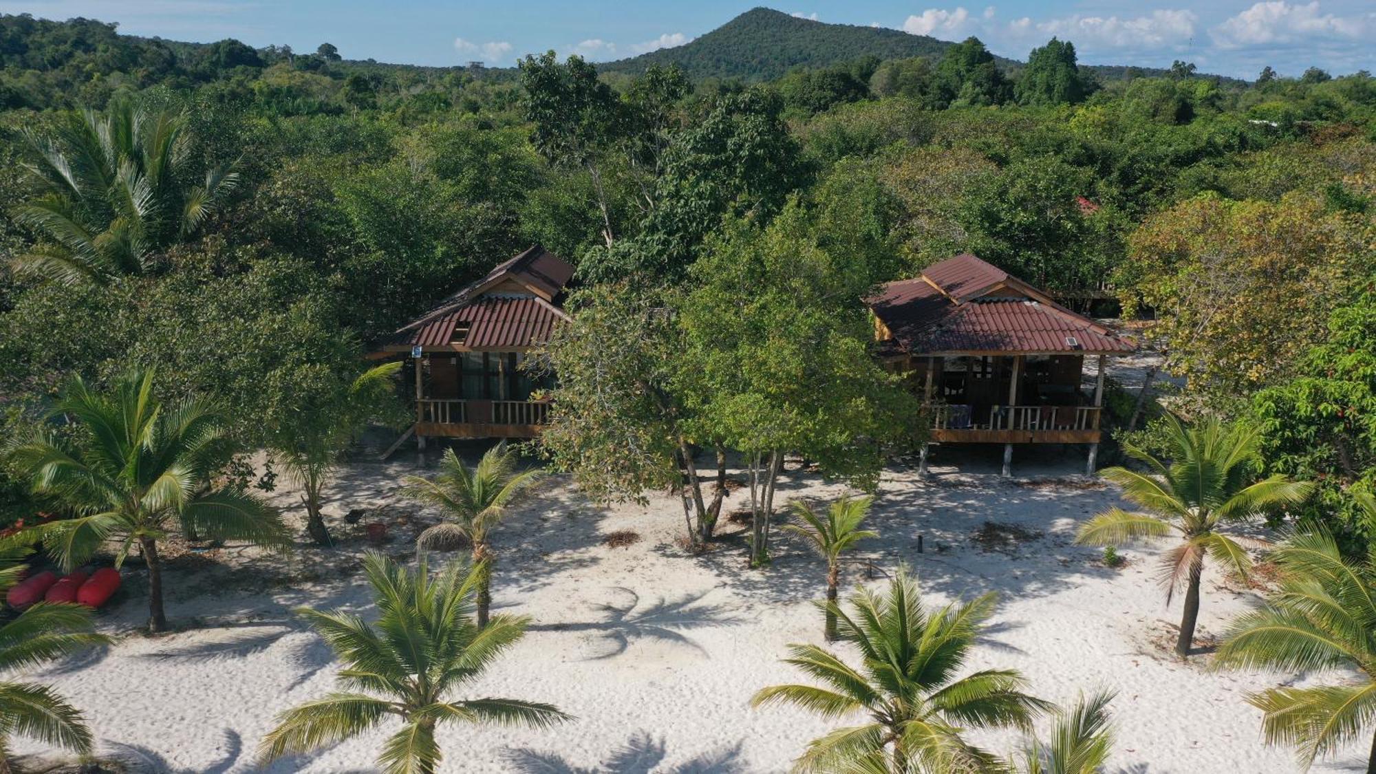 Hostel Rafikis Ostrov Koh Rong Exteriér fotografie