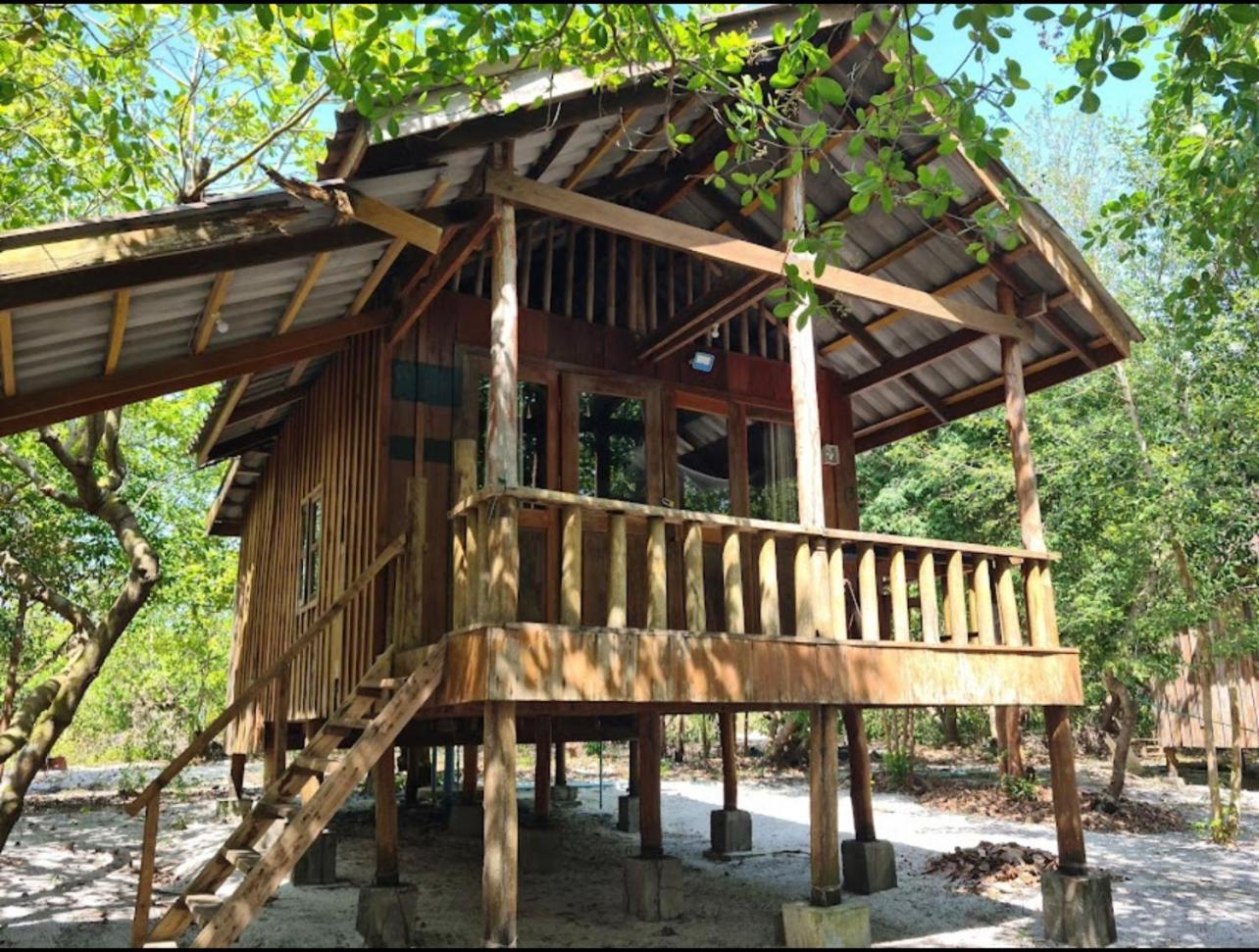 Hostel Rafikis Ostrov Koh Rong Exteriér fotografie